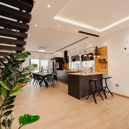 Nola Vila Vodice